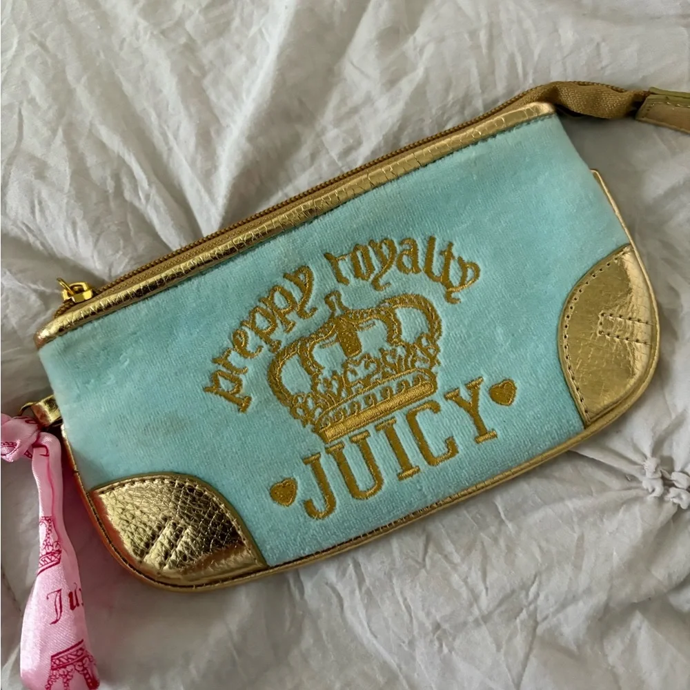 Y2K blue and yellow htf juicy wristlet - Picture 6 of 6